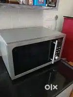 Croma 2years old Convection ( OTG plus microwave)