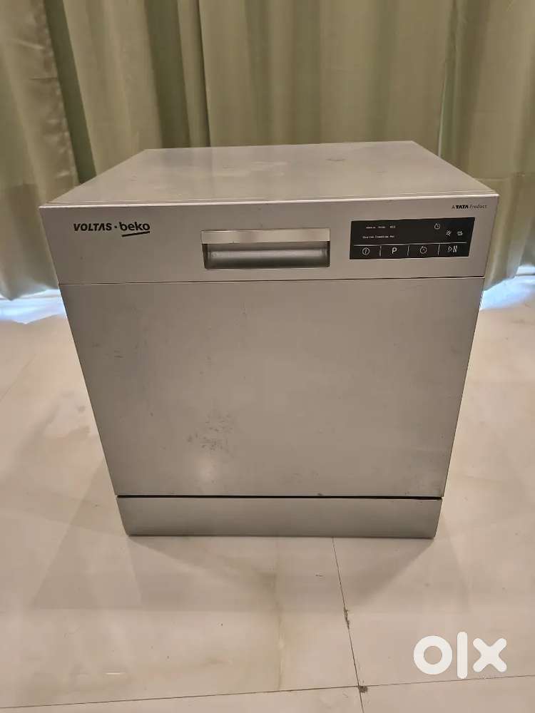 Voltas Dishwasher Inbuilt Heater