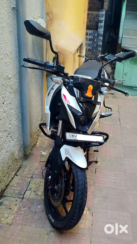 Bajaj Pulsar N150. Only Genuine Buyer Contact.