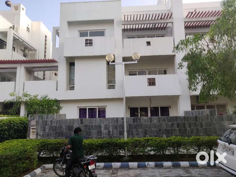 4BHK on Rent near Manipal University Jaipur