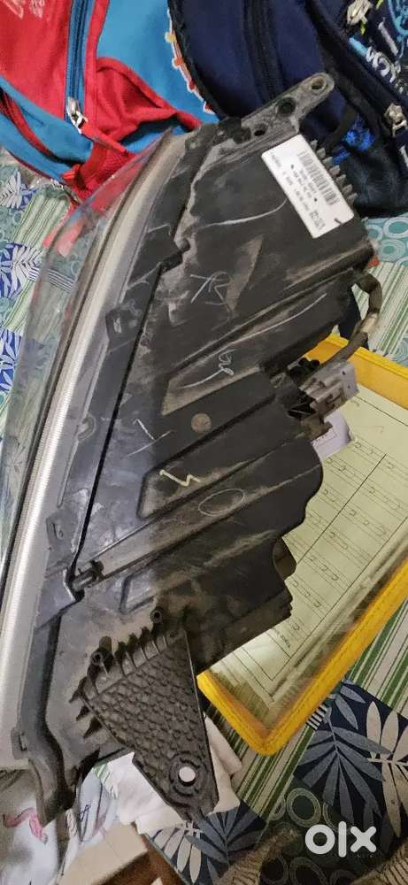 Brezza Headlight Right