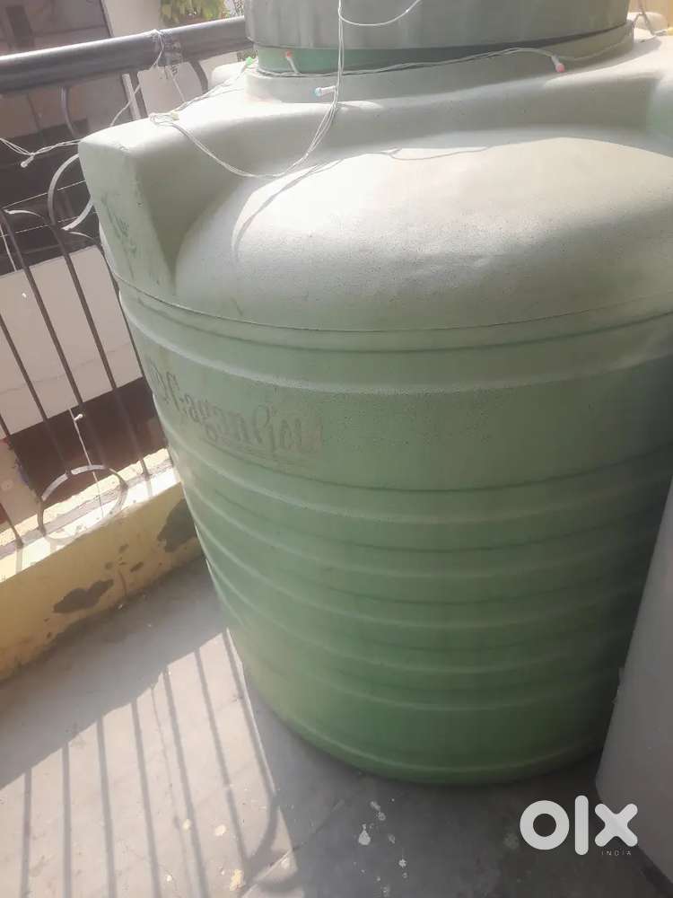Water Tank 500 ltr and Water motor
