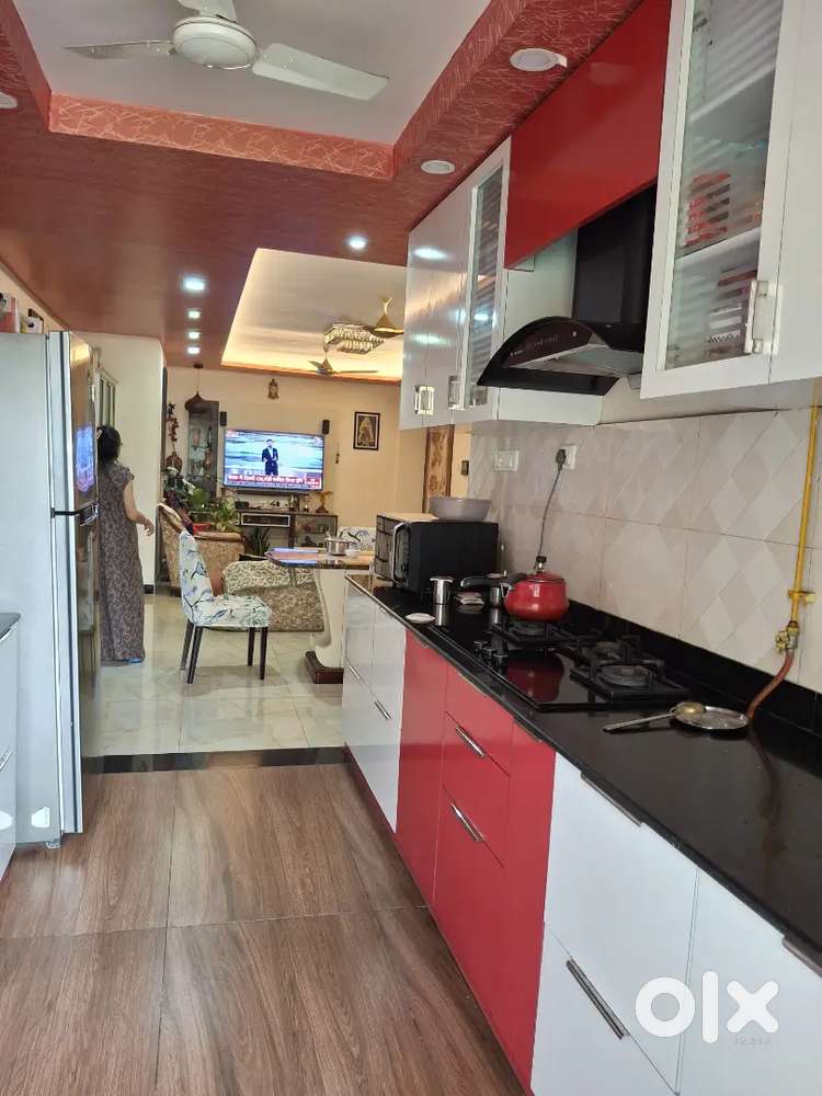 Fully furnished posh locality