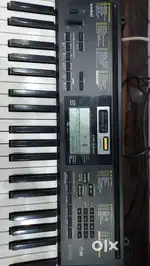 Casio CTK-2400 personal keyboard