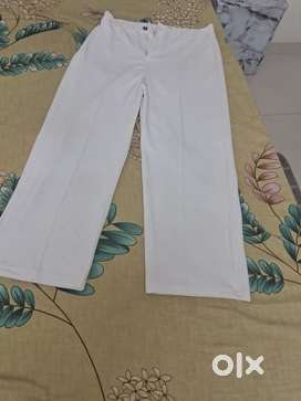 Brand new white trouser