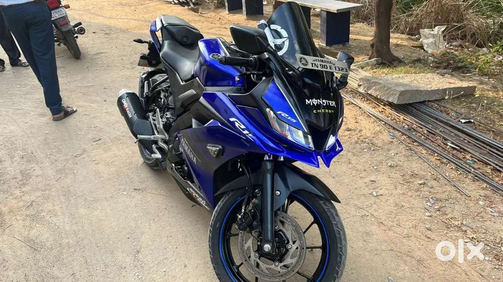 Yamaha R15