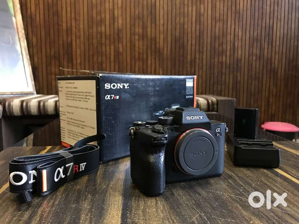 SONY A7 R4