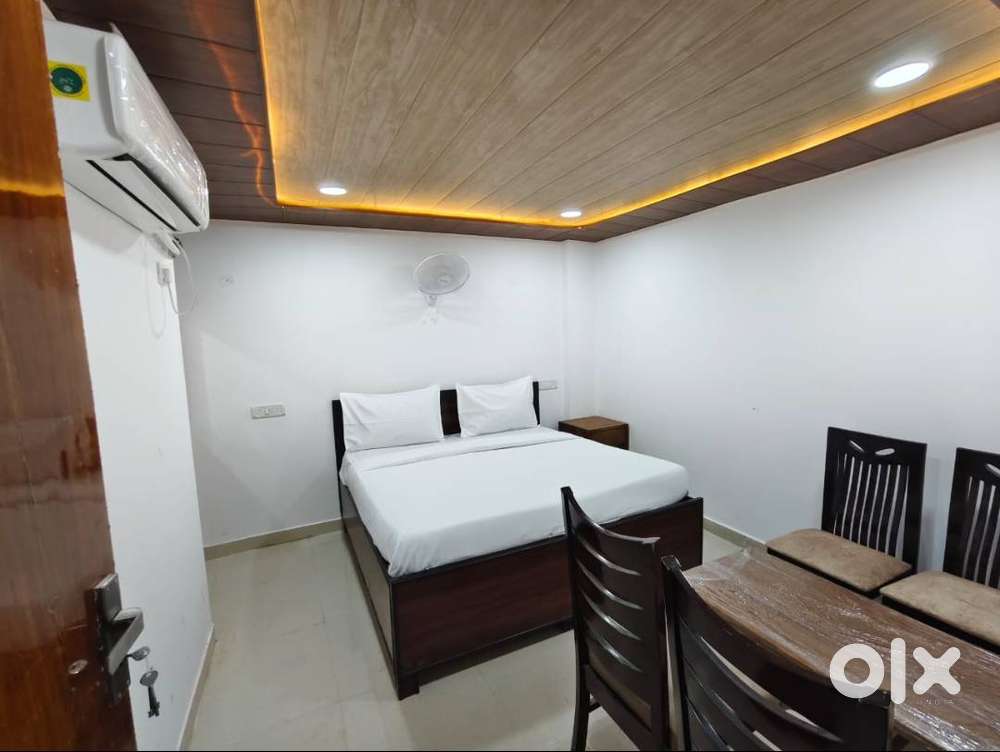 No Brokerage Cripa PGs Sector 62 - Free Field Expert