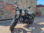 Hunter 350 black colour 2025 model