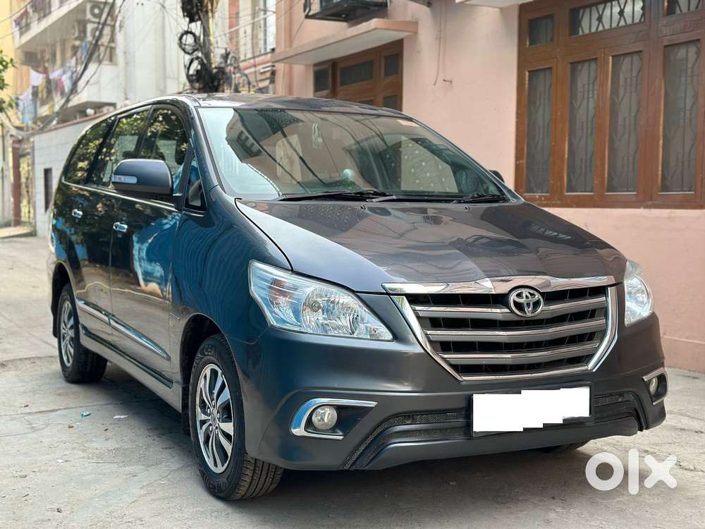 Toyota Innova 2.5 VX 8 STR, 2016, Diesel