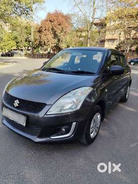 Maruti Suzuki Swift 1.2 DLX, 2016, Petrol