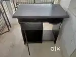 Computer table