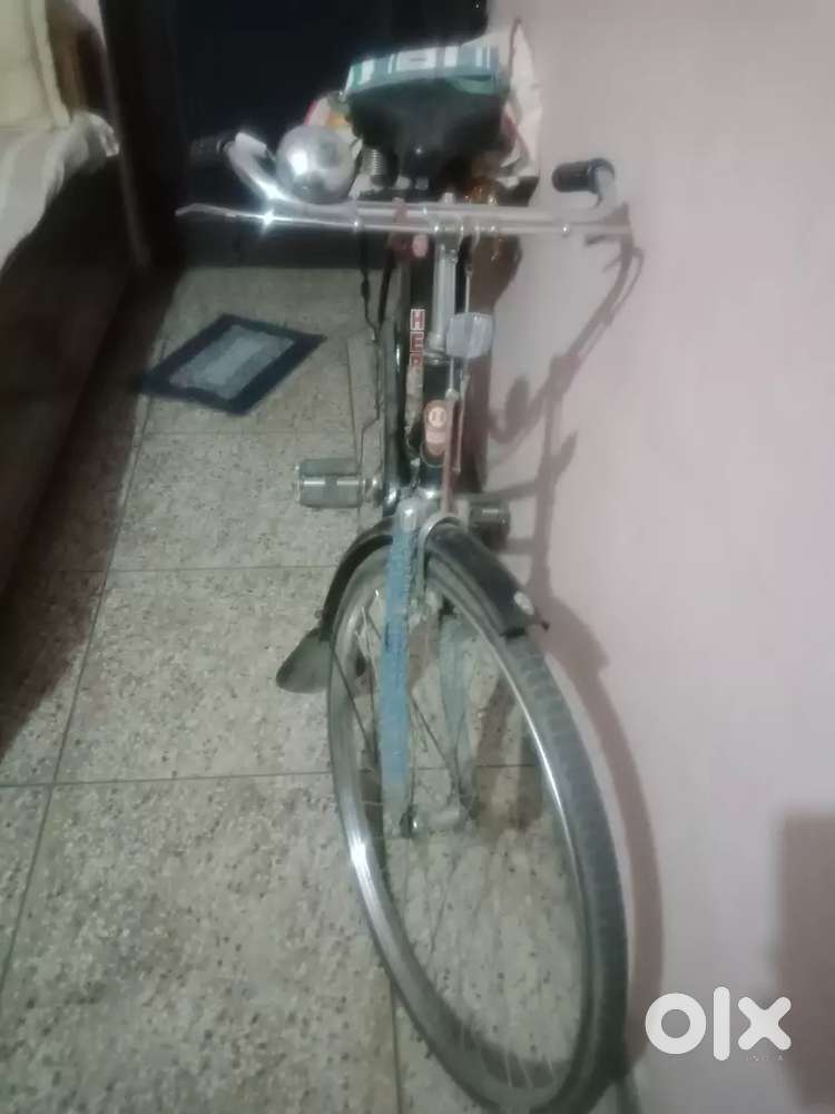 Hero jet gold ladies bicycle