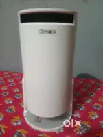 4 days old projector,  youtube, netflix,playstore and 16gb  android 11
