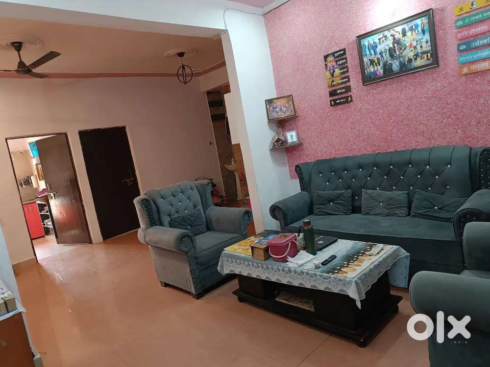 2 room,2 bathroom,1kitchen,1store room, spacious dining area, balcony