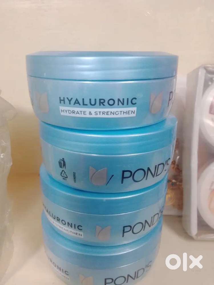 Ponds hyaluronic