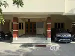 Ground floor commercial space for rent