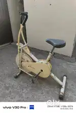 Exercise cycle