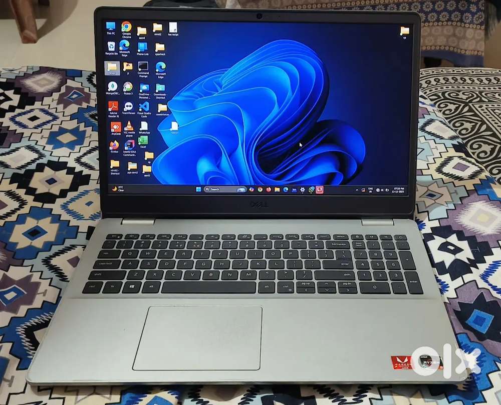 DELL Inspiron AMD Ryzen 5 Quad Core 3500U-(8 GB/512 GB SSD/Windows11)