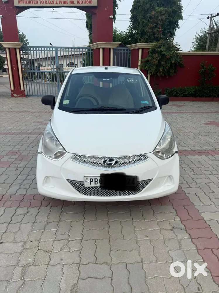 Hyundai EON 2015 Petrol Well Maintained