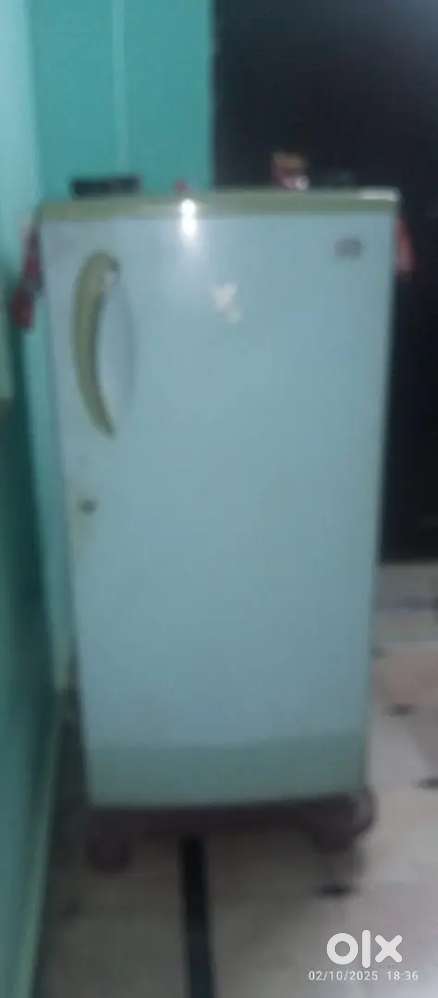 LG fridge old
