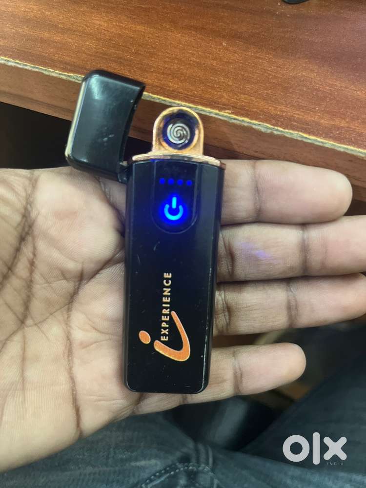 Electronic lighter USB