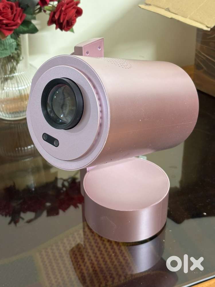 EGATE ATOM 4x projector