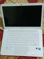Hp laptop touchscreen windows 10, 4 gb ram and 64 gb Battery-6-7 hr