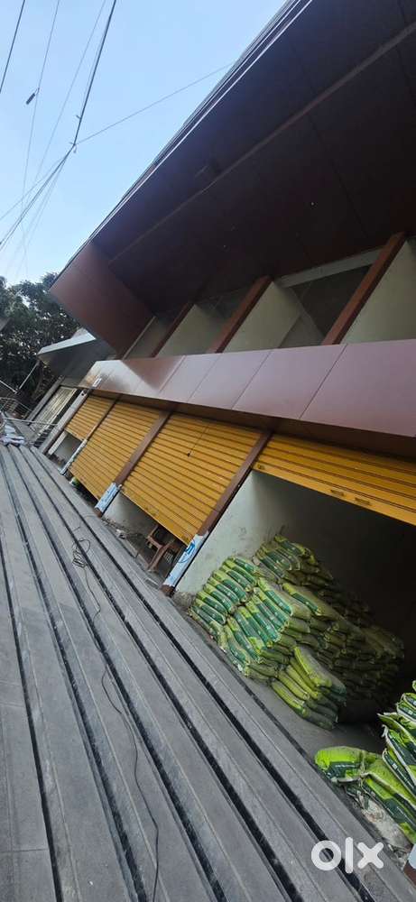 600 sqrft shop on rent