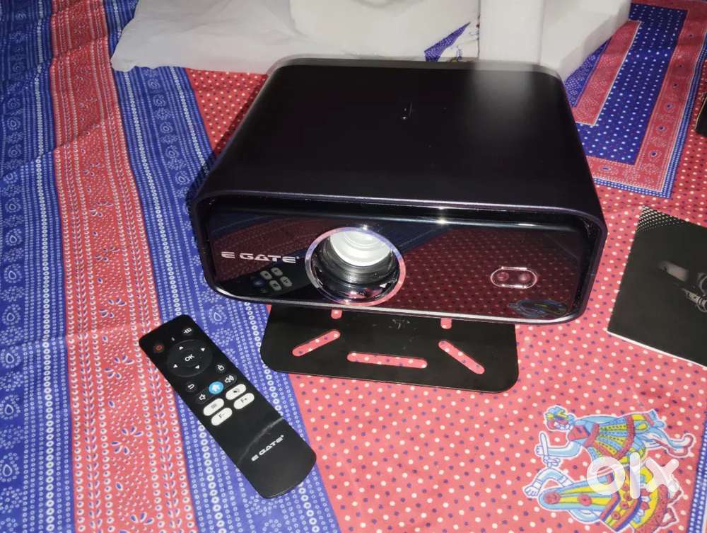 Android projector sirf 9-10 din chala hua, Bill, box, remote & cables