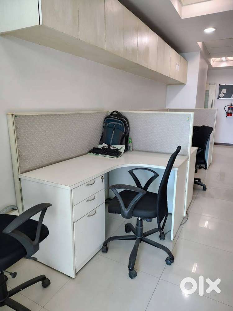 fully furnished office space available for rent