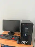 Desktop computer