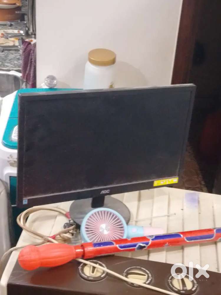 This is my 1year old moniter