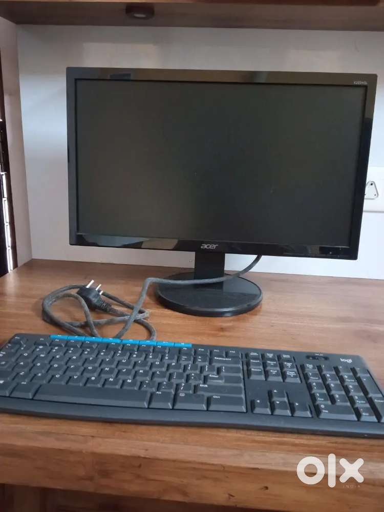Laptop Monitor and key board