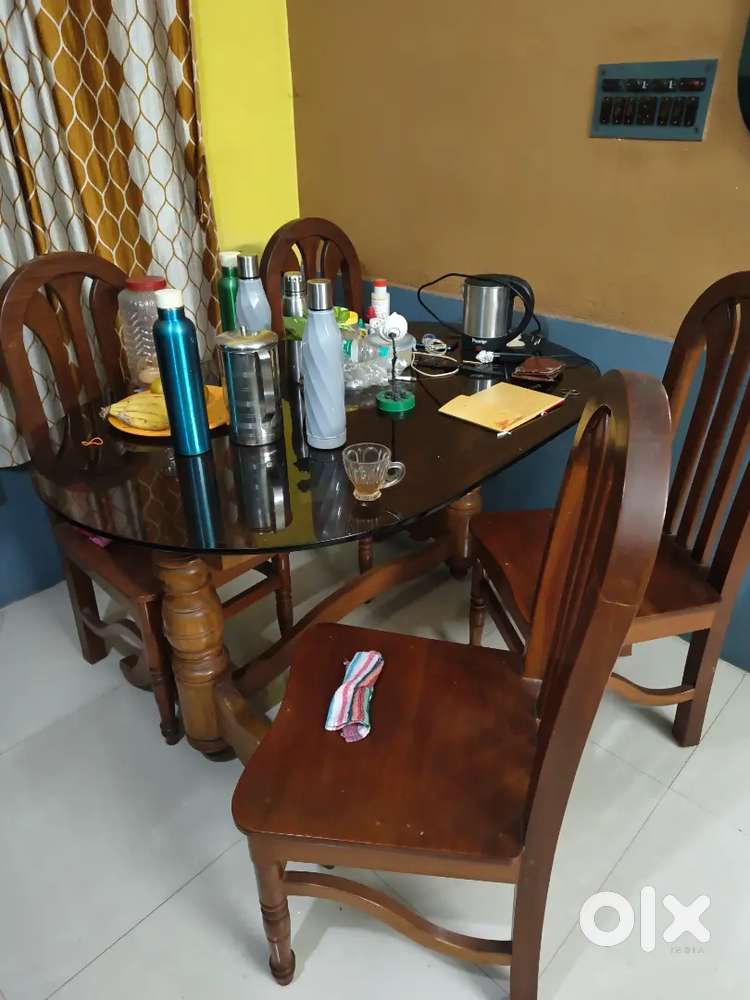 Dining table sell