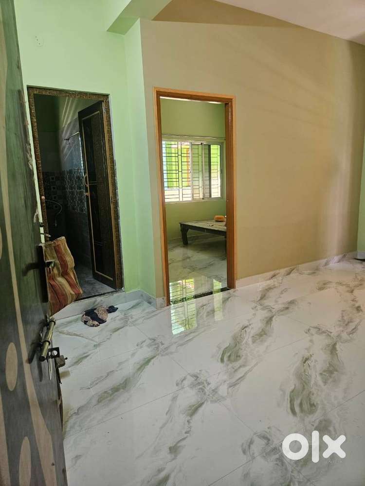 flat rent at tarulia 2nd lane near new town or sector v.