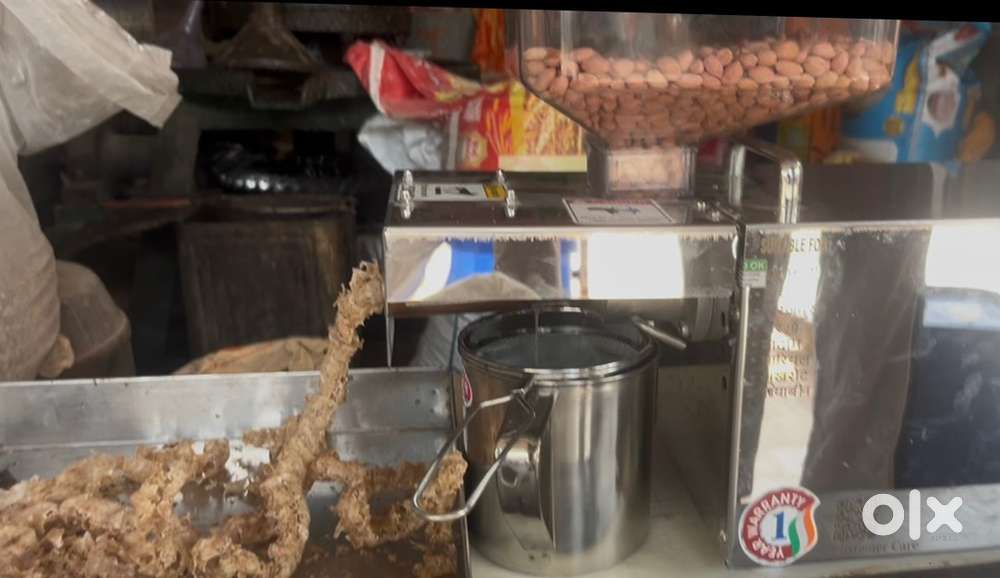 Live oil making machine