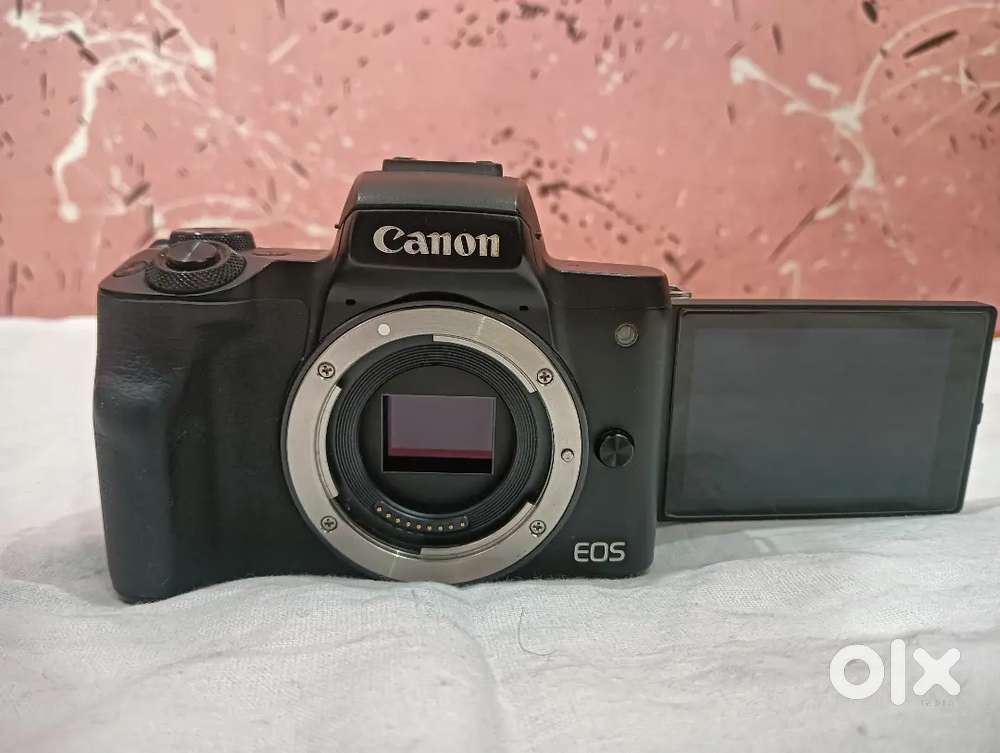 CANON EOS M50 MARK II + Bag + Battery + charger