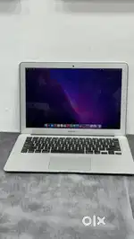 Apple MacBook Air 2017 I5 8GB / 128GB