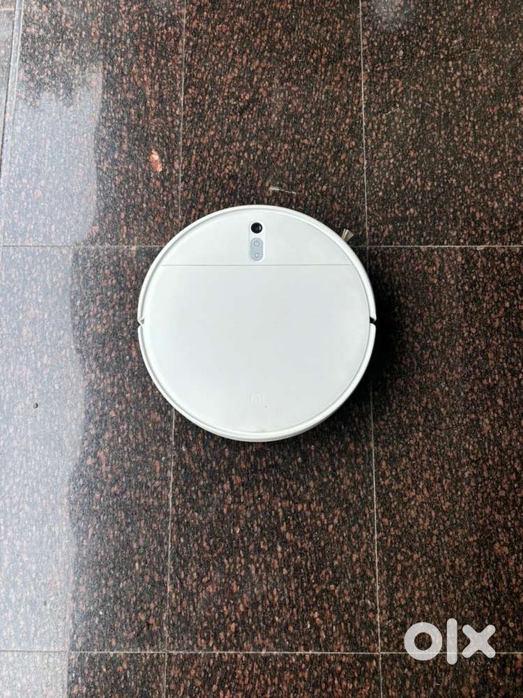 Mi Robot Vaccum Floor Cleaner