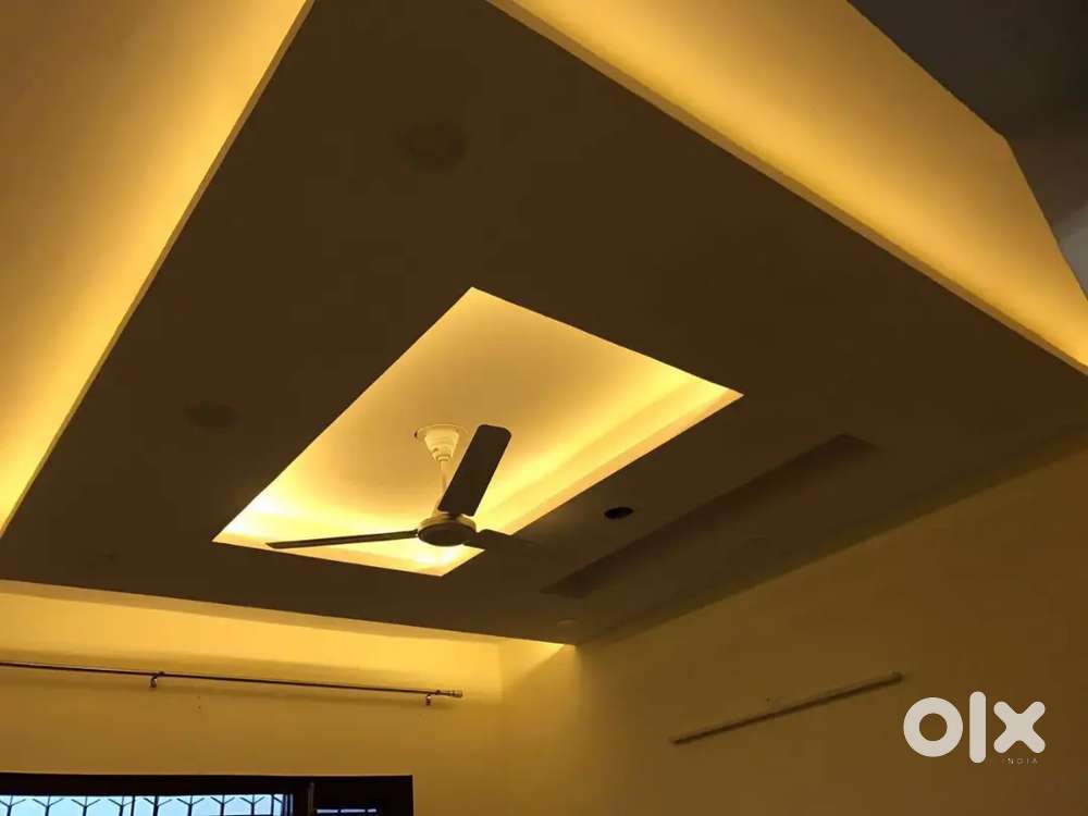 Showroom 1st floor near sunny enclave kharar