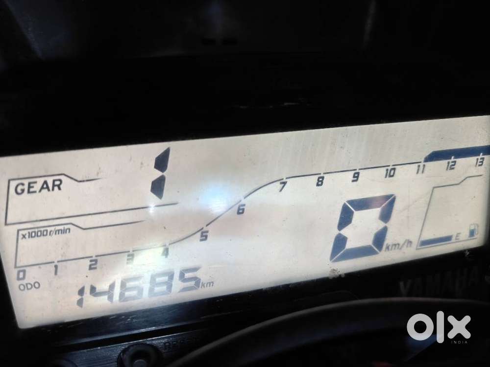R15 V3 2019 3rd Owner. Urgent sell