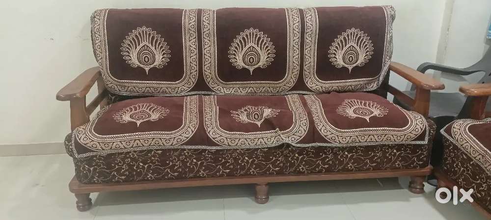 Pure Sagwan Sofa set