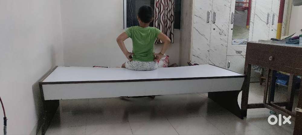 Heavy  Bed with Gaddi and Dressing Table with drawer heavy