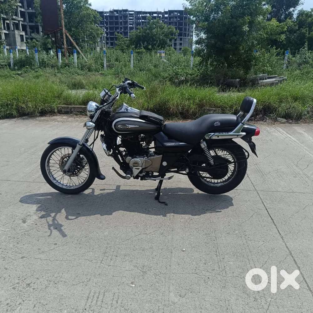 Bajaji Avenger Cruise 220