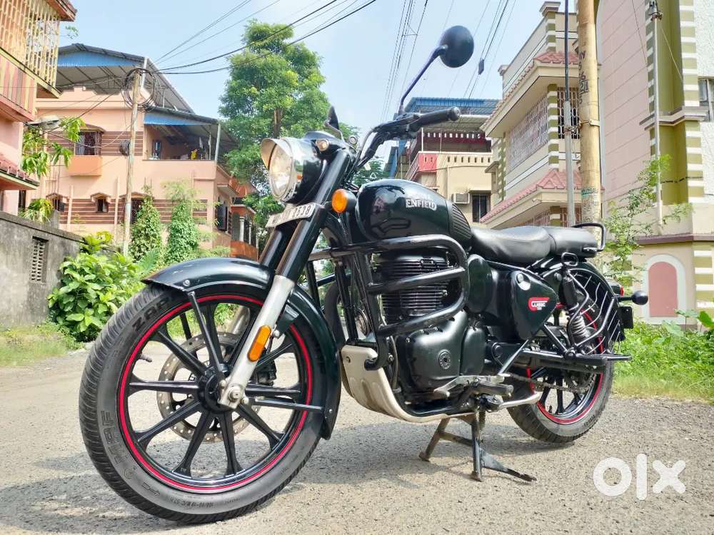 Royal Enfield classic 350 with dual channel ABS model 2022(last)