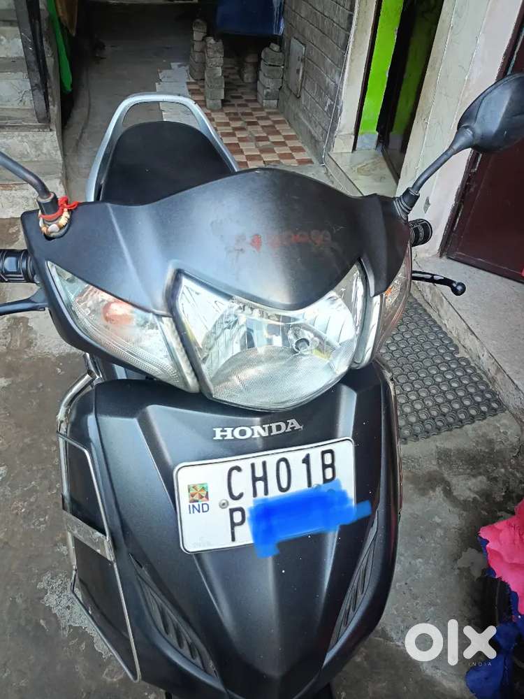 Activa 4g for urgent sale