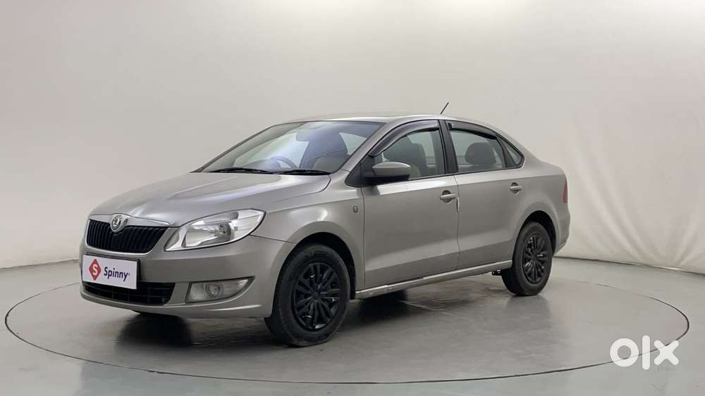 Skoda Rapid 2011-2013 1.6 MPI Ambition Plus, 2013, Petrol