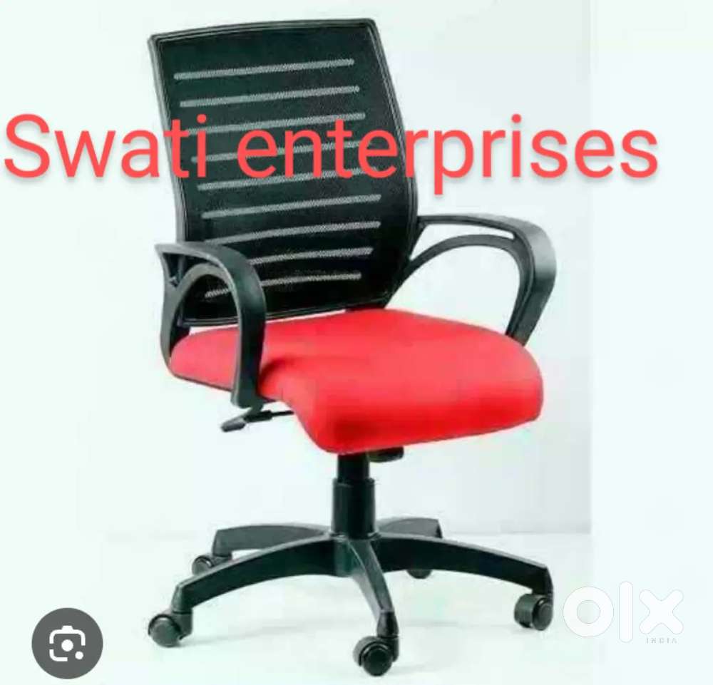 New red nd black mesh revolving office chair computer chair furniture.