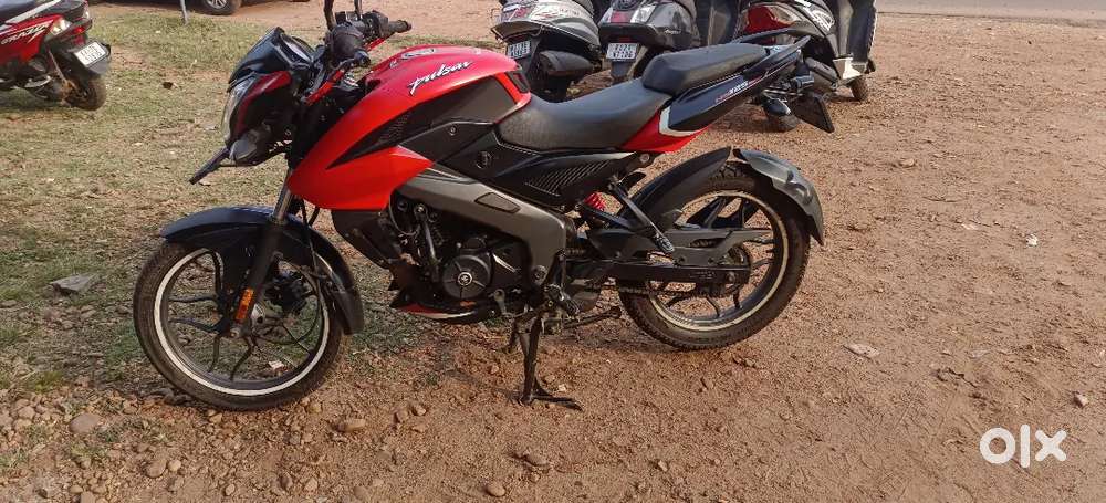 Bajaj NS 125.  .